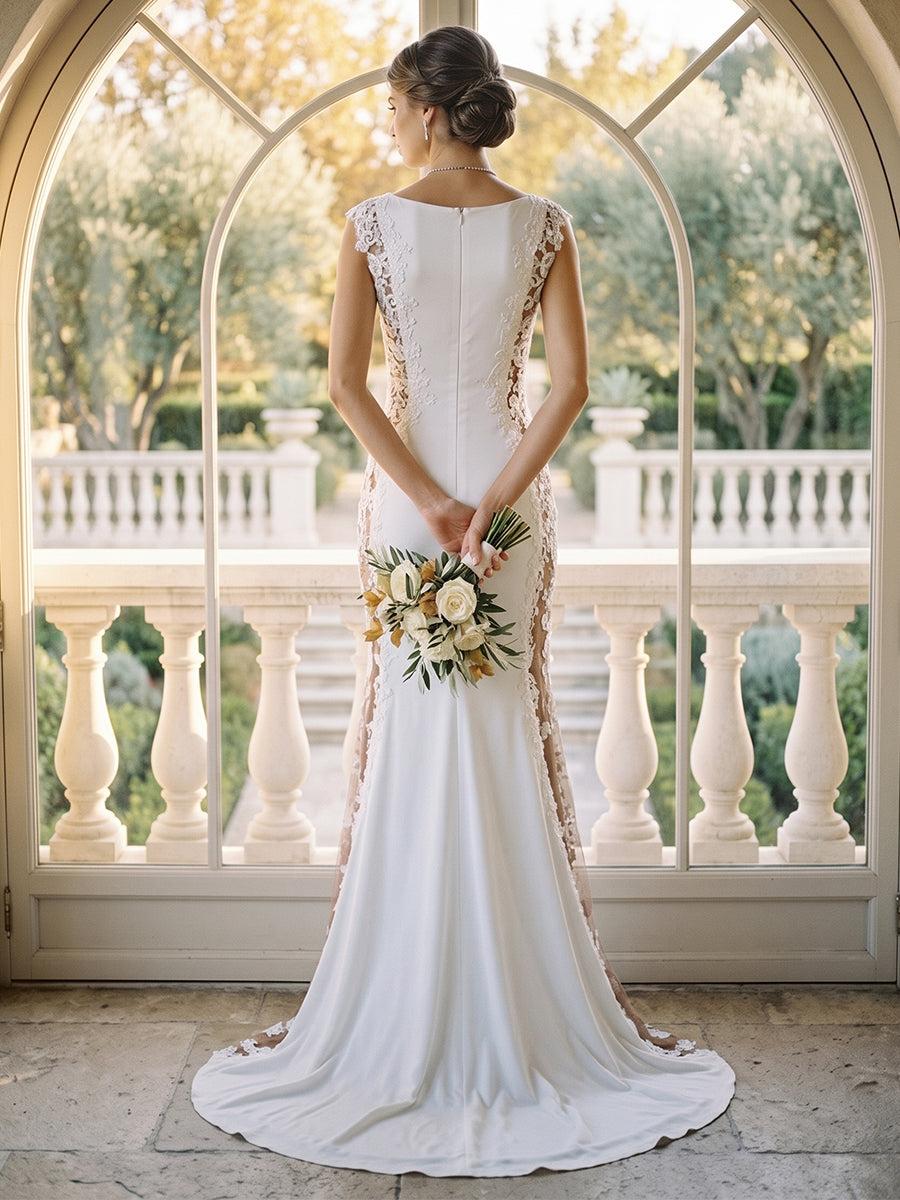 Trumpet/Mermaid Scoop Sleeveless Lace Wedding Dresses