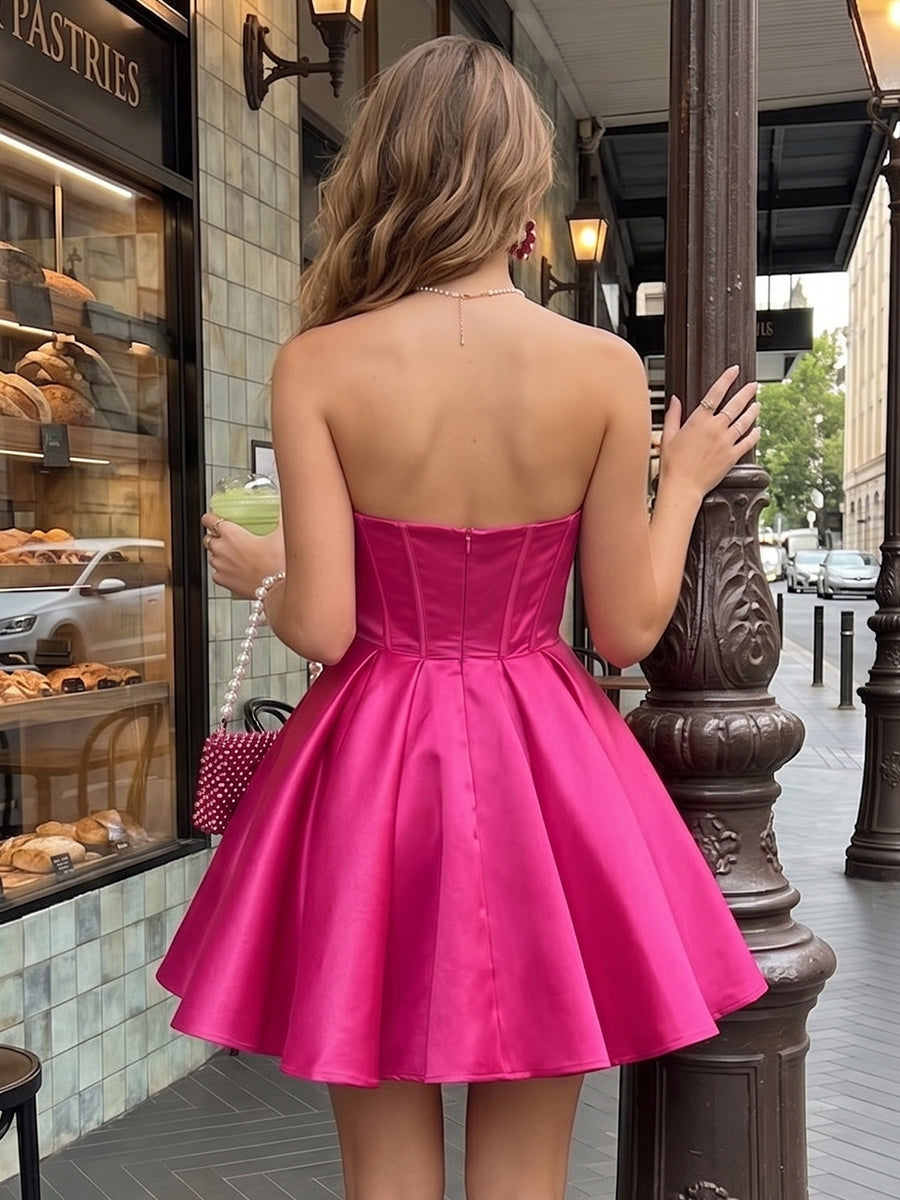 A-Line/Princess Sweetheart Strapless Short/Mini Semi Formal Dresses with Beading