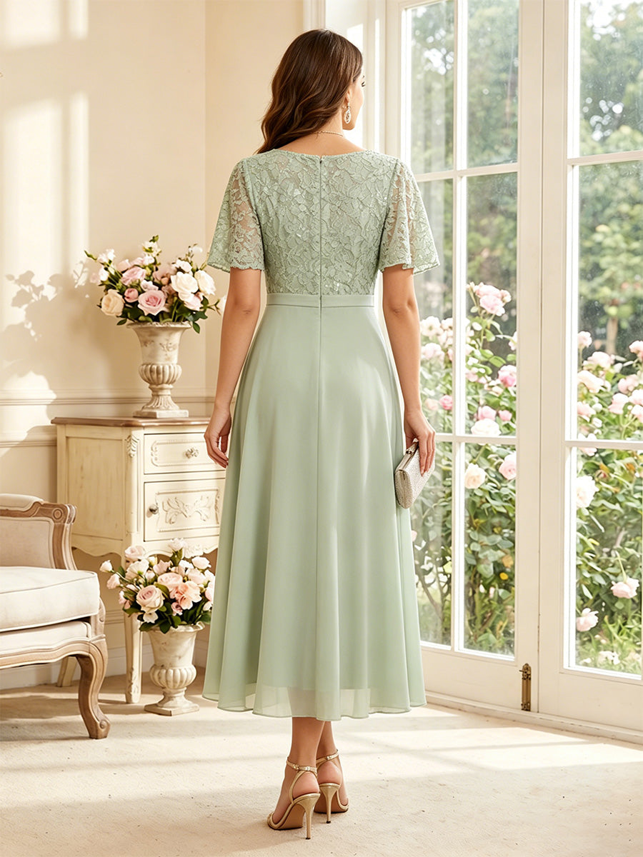 A-Line/Princess Scoop Short Sleeves Tea-Length Mother of the Bride Dresses with Lace & Pleats