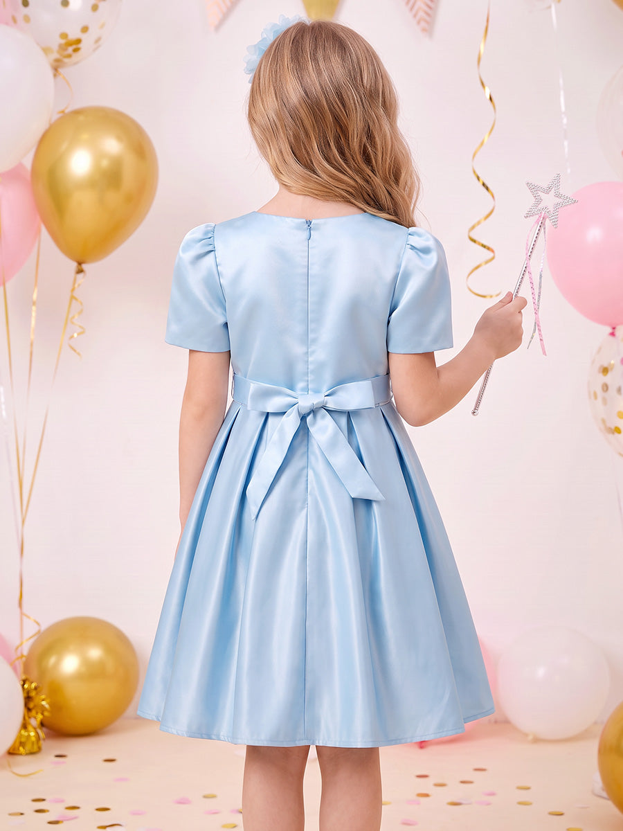 A-Line/Princess Scoop Short Sleeves Satin Knee-Length Flower Girl Dresses with 3D Flower