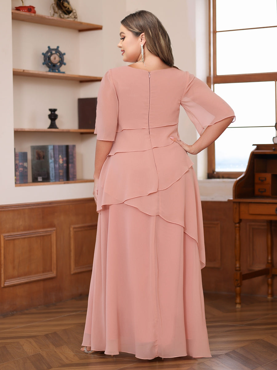 A-Line/Princess Scoop Short Sleeves Tiered Chiffon Plus Size Mother of the Bride Dresses