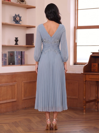 A-Line/Princess V-Neck Tea-Length Mother of the Bride Dresses With Pleats & Sequins