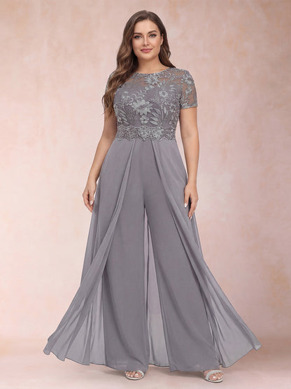 A-Line/Princess Scoop Short Sleeves Plus Size Mother of the Bride Jumpsuit with Applique
