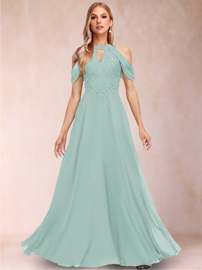 A-Line/Princess Cold Shoulder Short Sleeves Mother of the Bride Dresses with Applique