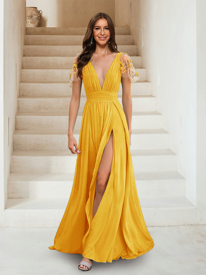 A-Line/Princess V-Neck Short Sleeves Applique Bridesmaid Dresses