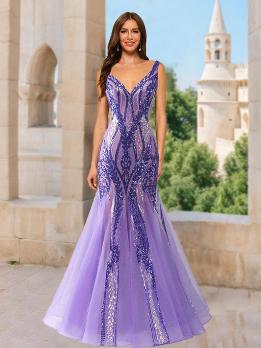 Trumpet/Mermaid V-Neck Sleeveless Sequins Prom Dresses
