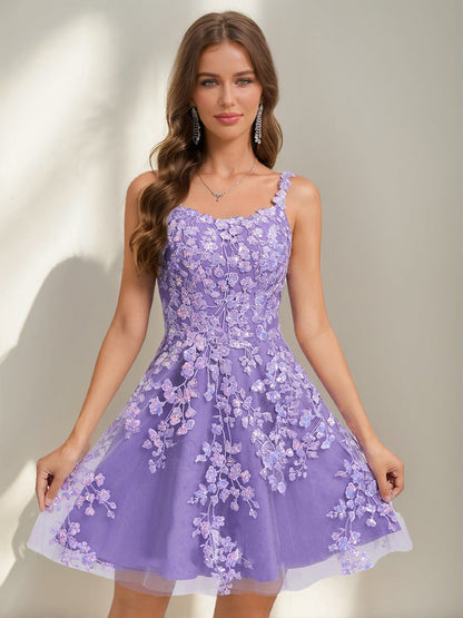 A-Line/Princess Scoop Short Cocktail Dresses with Sequins & Lace Appliques