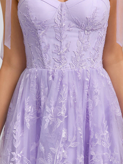 A-Line/Princess Sweetheart Sleeveless Sequined Short Cocktail Dresses with Bow & Appliques