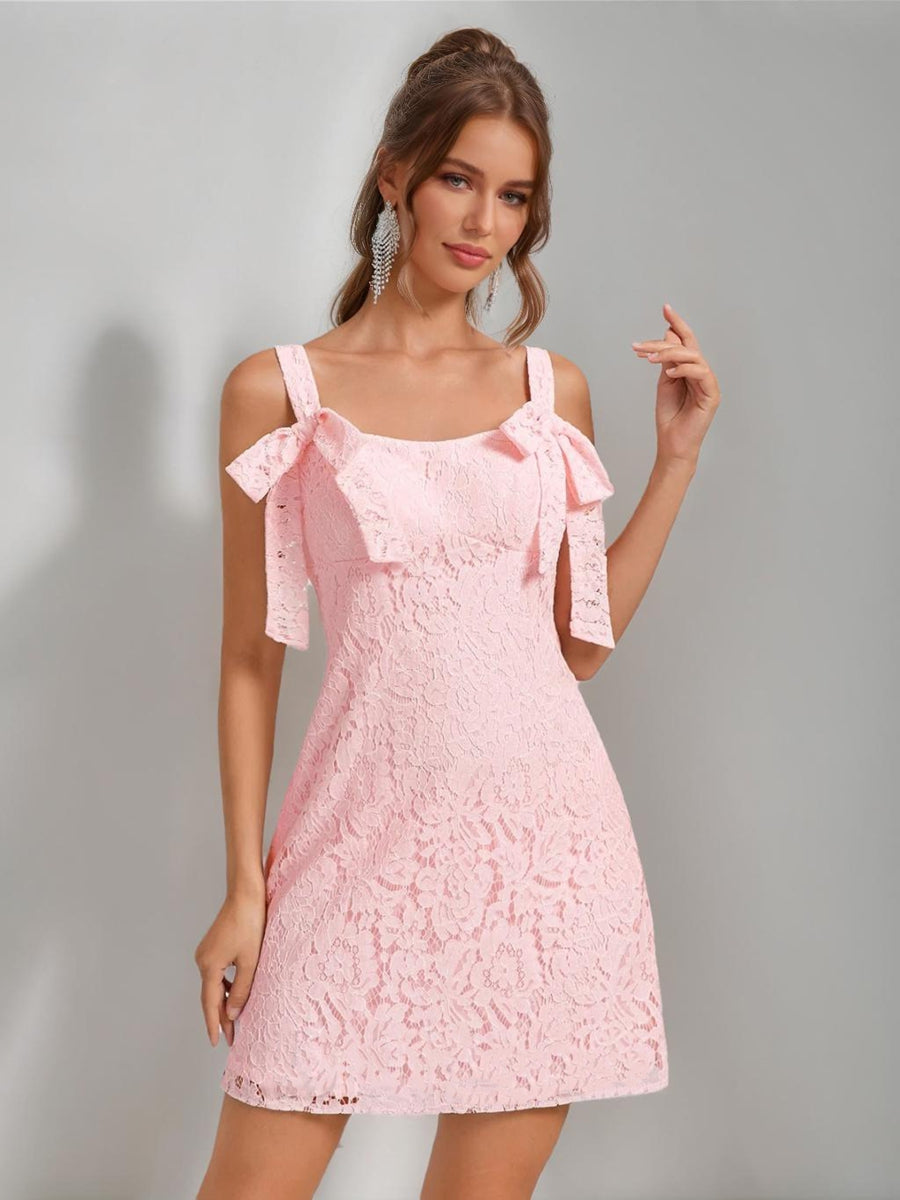 Sheath/Column Square Sleeveless Lace Mini Dresses Short Cocktail Dresses with Bow