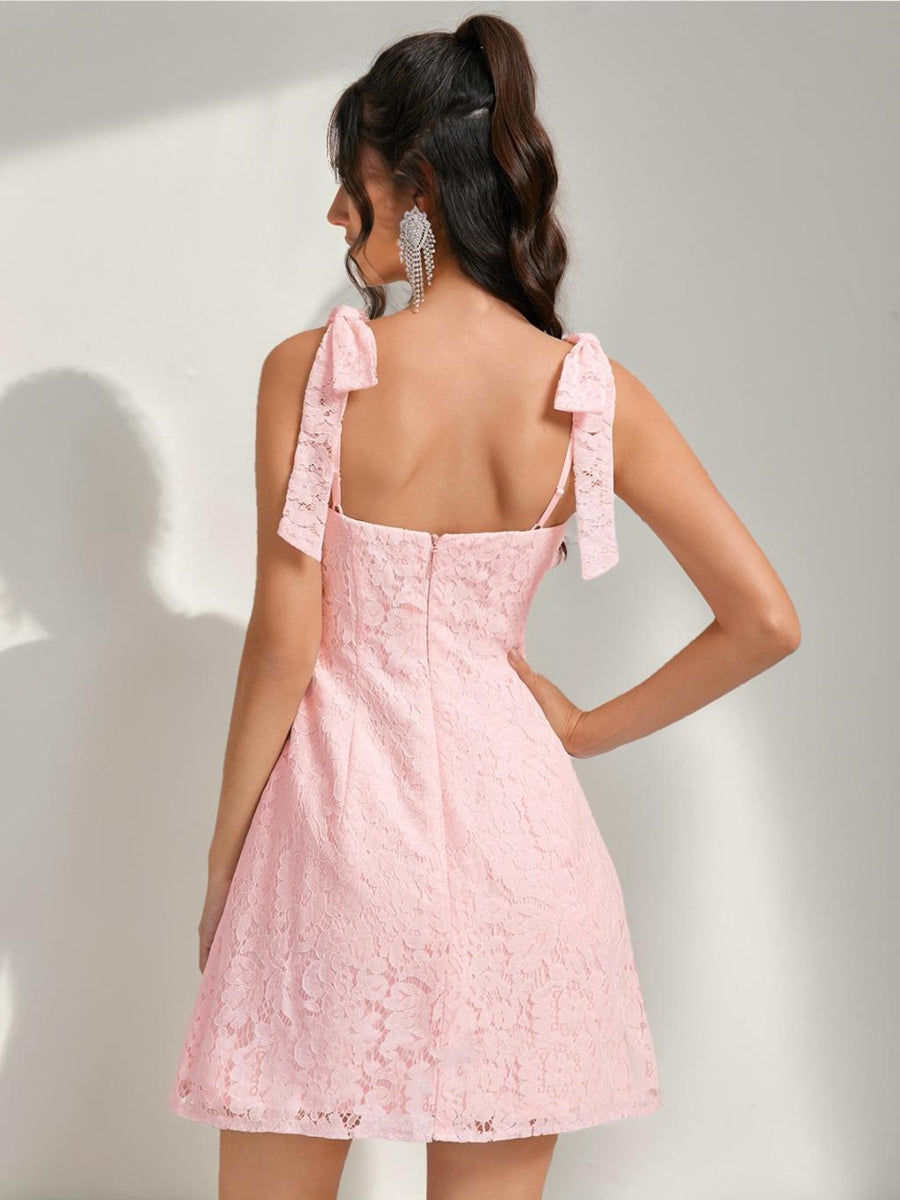 Sheath/Column Square Sleeveless Lace Mini Dresses Short Cocktail Dresses with Bow