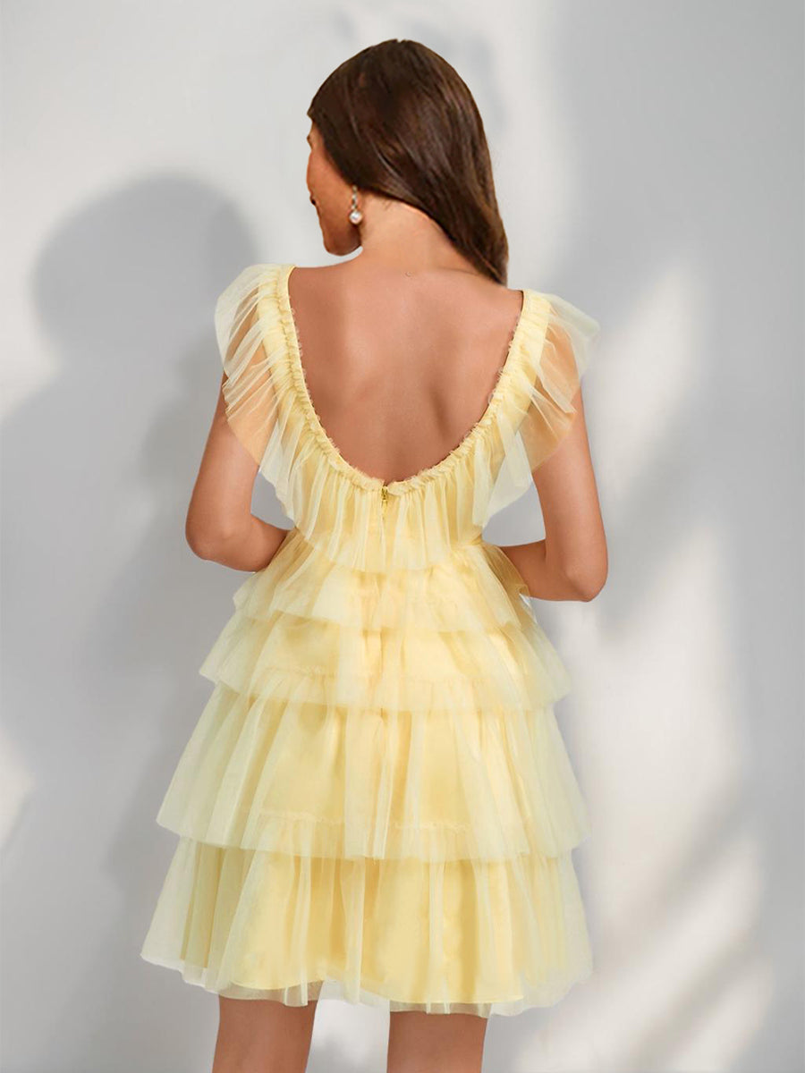 A-Line/Princess V-Neck Tulle Short/Mini Cocktail Dresses with Ruffles