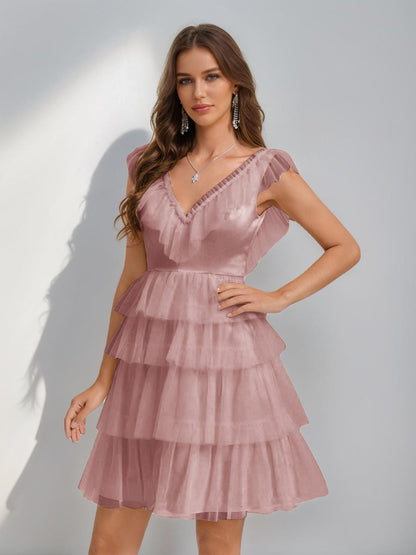 A-Line/Princess V-Neck Tulle Short/Mini Cocktail Dresses with Ruffles