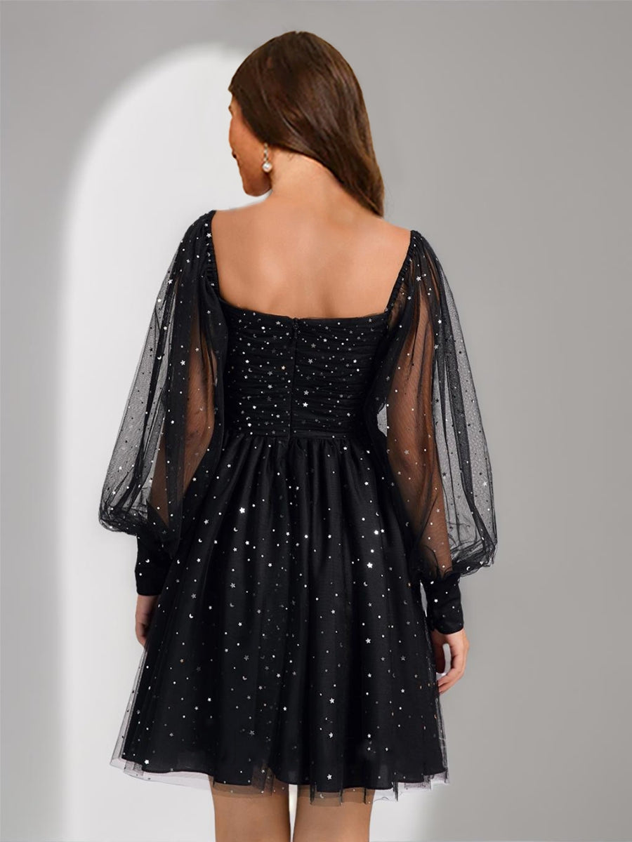 A-Line/Princess Square Long Sleeves Tulle Short Cocktail Dresses with Sequins