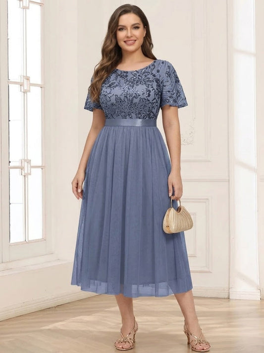 A-Line/Princess Scoop Short Ruffle Sleeve Tea-Length Mother of the Bride Dresses with Sequin Embroidery