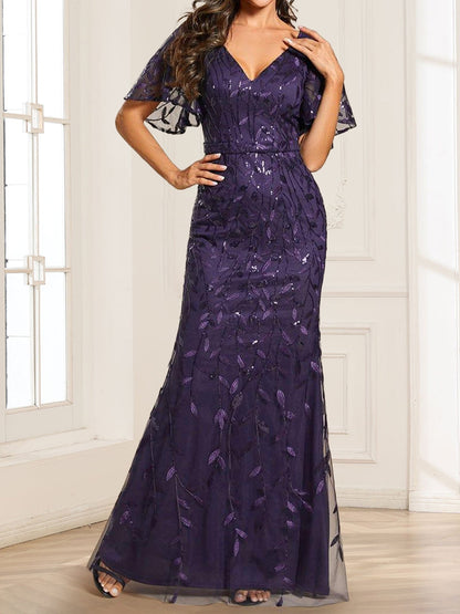 Gorgeous Trumpet/Mermaid V-Neck Short Ruffle Sleeves Floor-Length Mother of the Bride Dresses with Sequin Embroidery