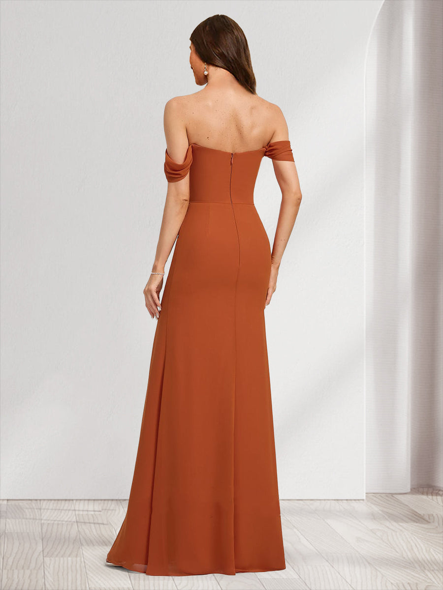 Sheath/Column Cold Shoulder Sleeveless Ruched Bridesmaid Dresses with Split Side