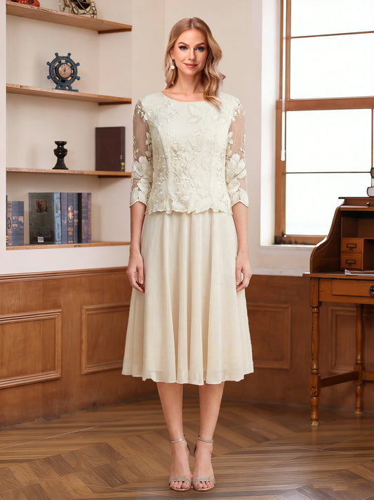 A-Line/Princess Scoop Half Sleeves Tea-Length Mother of the Bride Dresses with Lace&Embroidery