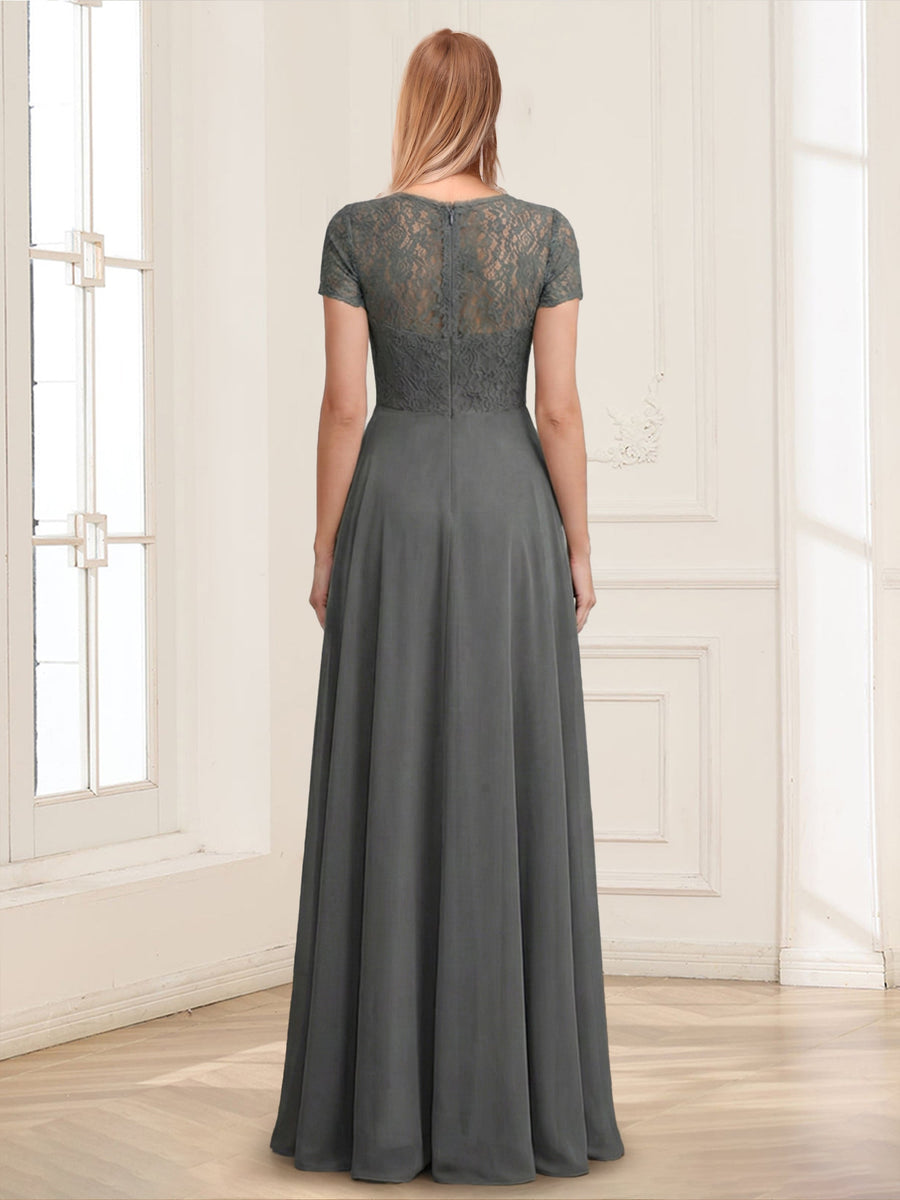 A-Line/Princess Scoop Short Sleeves Floor-Length Mother of the Bride Dresses with Lace