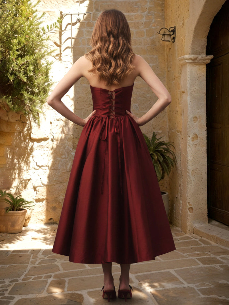 A-Line/Princess Strapless Sleeveless Basque Waist Prom Dresses with Ruched