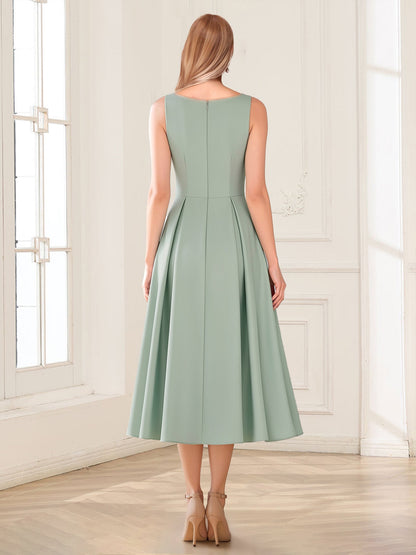 A-Line/Princess Scoop Sleeveless Tea-Length Mother of the Bride Dresses with Ruched