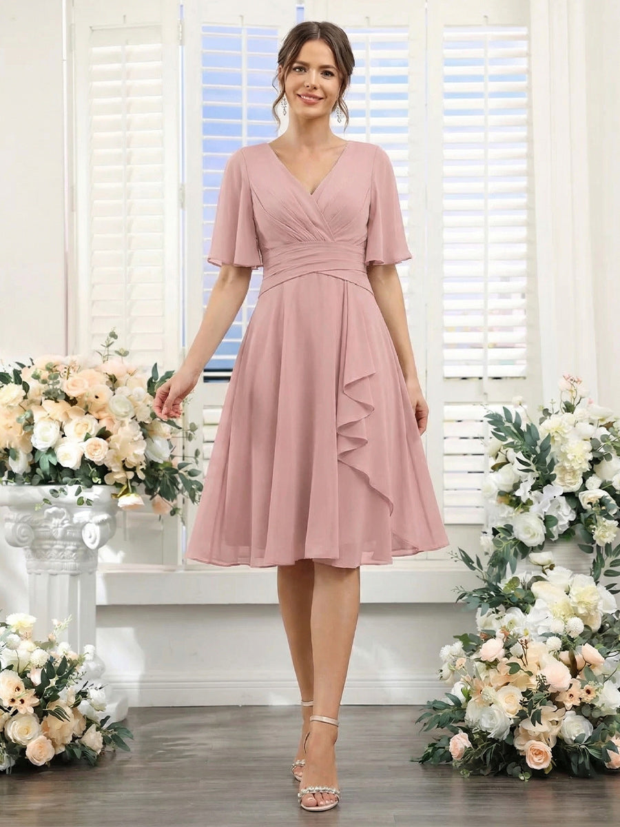 A-Line/Princess V-Neck Short Sleeves Knee-Length Bridesmaid Dresses with Ruffles