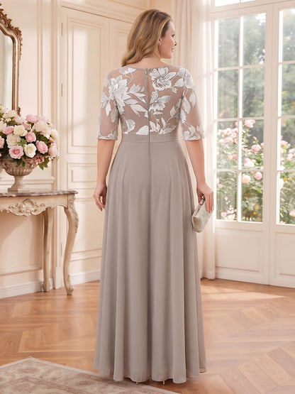 Jumpsuits Scoop 3/4 Sleeves Chiffon Floor-Length Plus Size Mother of the Bride Dresses with Applique & Lace