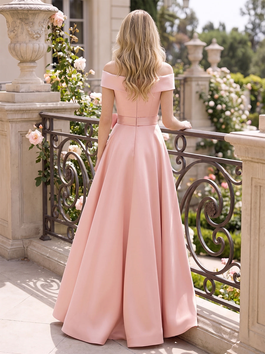 A-Line/Princess Off-The-Shoulder Short Sleeves Sweep Train Mother of the Bride Dresses with Applique & Lace