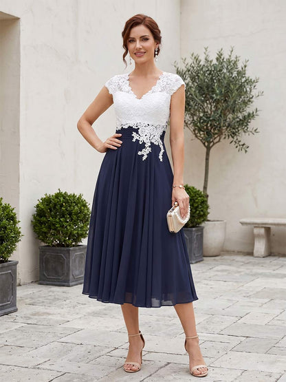 A-Line/Princess V-Neck Short Sleeves Tea-length Mother of the Bride Dresses with Applique & Pleats