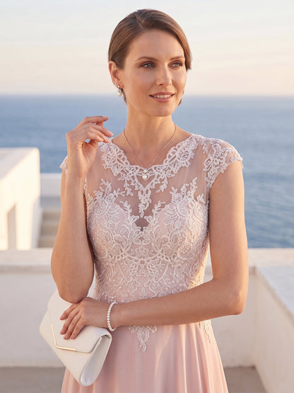 A-Line/Princess Scoop Short Sleeves Floor-Length Mother of the Bride Dresses with Lace & Applique