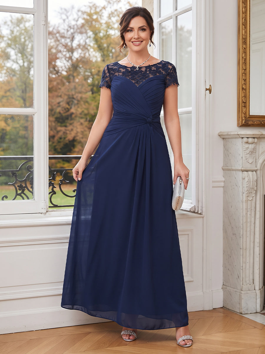 A-Line/Princess Scoop Short Sleeves Floor-Length Plus Size Mother Of The Bride Dresses With Ruched & Applique