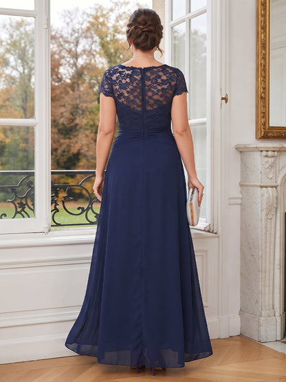A-Line/Princess Scoop Short Sleeves Floor-Length Plus Size Mother Of The Bride Dresses With Ruched & Applique