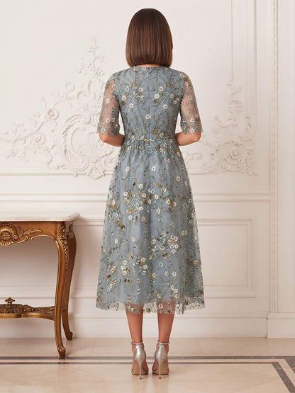 A-Line/Princess Scoop Half Sleeves Tea-Length Mother of the Bride Dresses with Embroidery & Flower