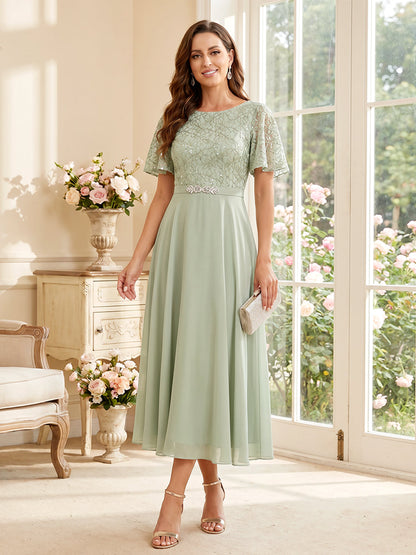 A-Line/Princess Scoop Short Sleeves Tea-Length Mother of the Bride Dresses with Lace & Pleats