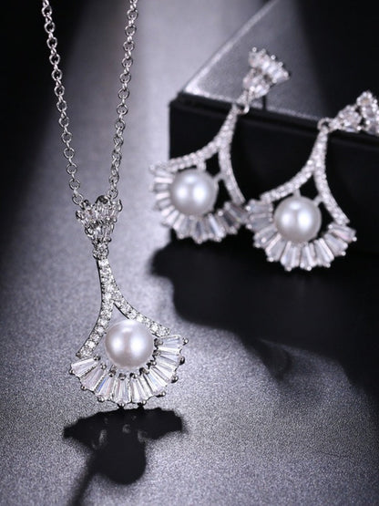 Versatile Fashion Pearl Earrings and Necklace Set