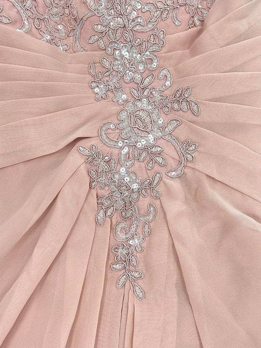 A-Line/Princess Illusion Scoop Appliques Ruched Mother of the Bride Dresses with Cape