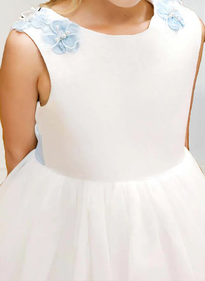 A-Line/Princess Scoop Neck Tulle Flower Girl Dresses with 3D Floral