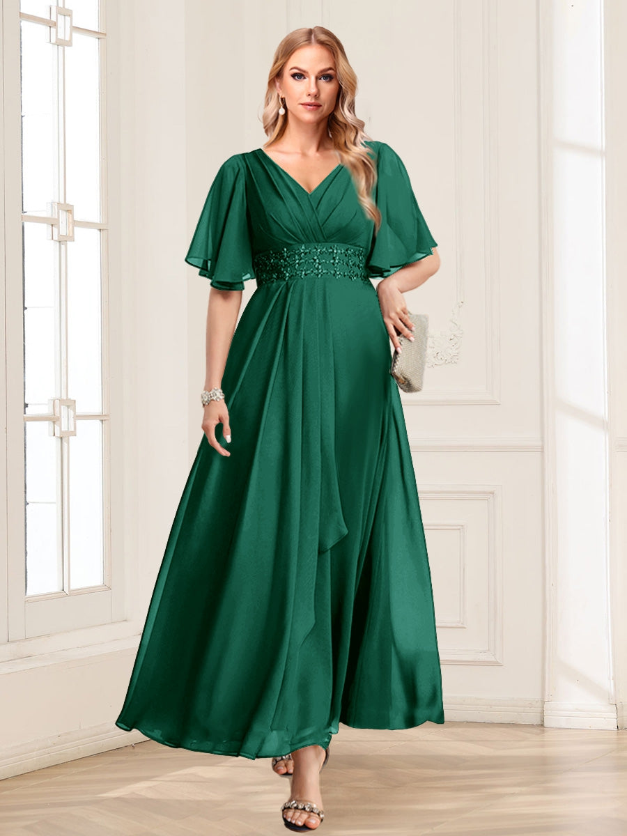 A-Line/Princess V-Neck Short Sleeves Mother of the Bride Dresses with Ruffles