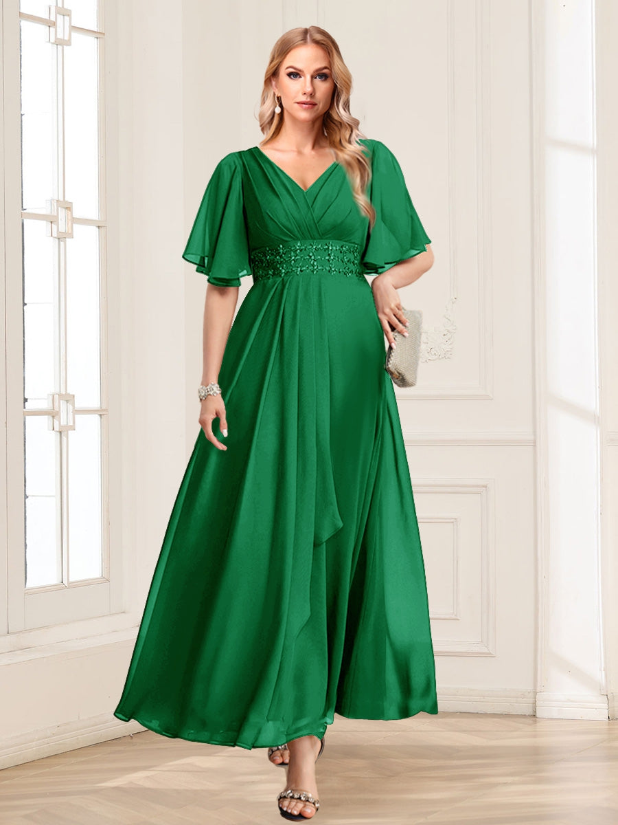 A-Line/Princess V-Neck Short Sleeves Mother of the Bride Dresses with Ruffles