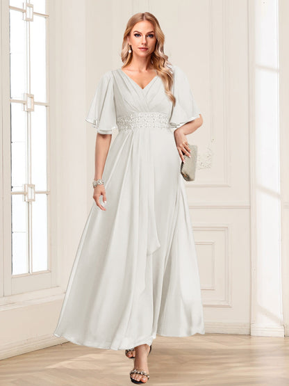 A-Line/Princess V-Neck Short Sleeves Mother of the Bride Dresses with Ruffles