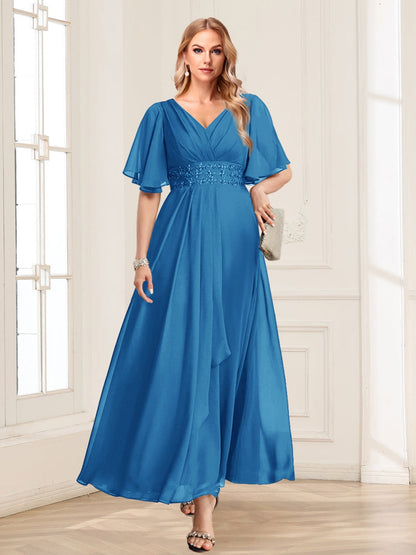 A-Line/Princess V-Neck Short Sleeves Mother of the Bride Dresses with Ruffles