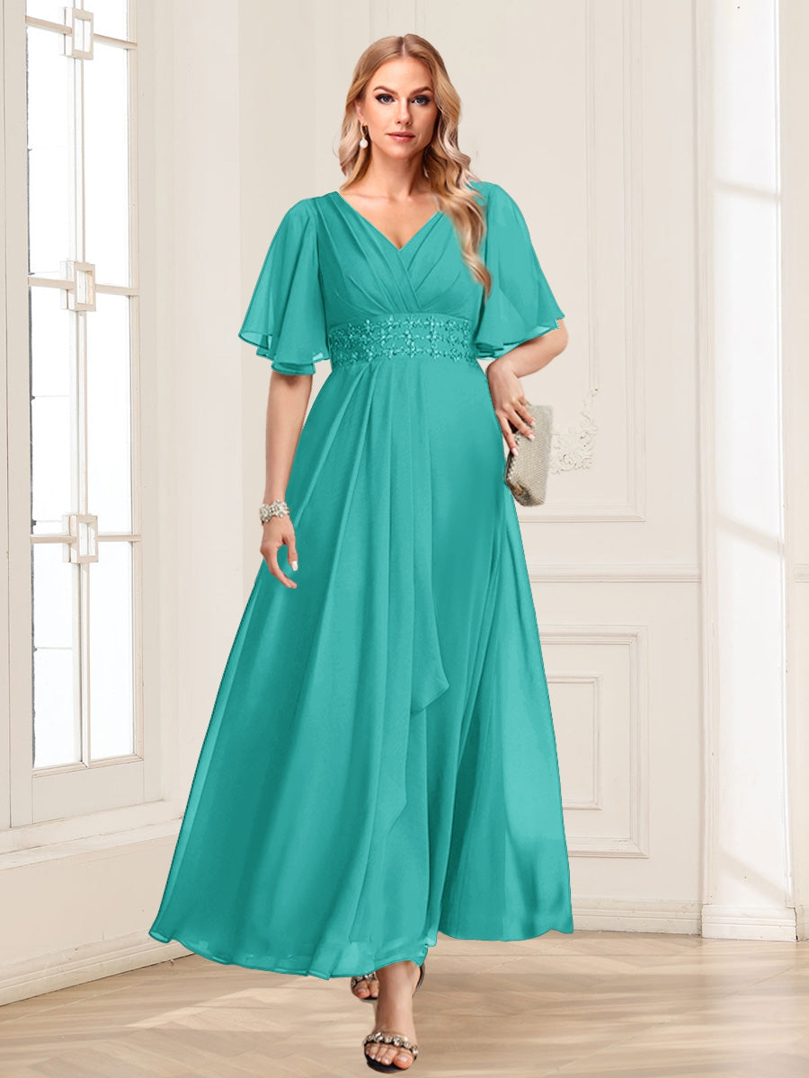 A-Line/Princess V-Neck Short Sleeves Mother of the Bride Dresses with Ruffles