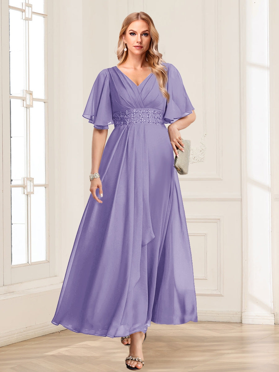 A-Line/Princess V-Neck Short Sleeves Mother of the Bride Dresses with Ruffles