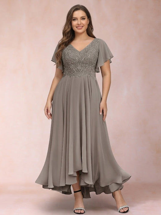 A-Line/Princess V-Neck Short Sleeves Long Plus Size Evening Dresses with Appliques