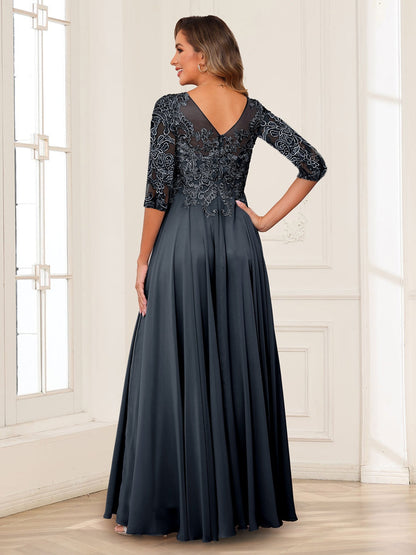 A-Line/Princess V-Neck Long Sleeves Chiffon Mother of the Bride Dresses with Applique