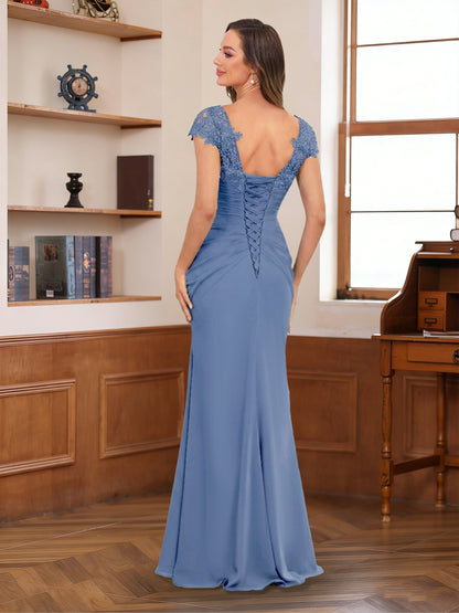 Sheath/Column V-Neck Short Sleeves Floor-Length Mother of the Bride Dresses with Appliques & Lace
