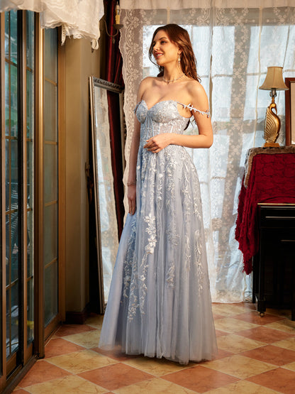 A-Line/Princess Sweetheart Applique Tulle Long Prom Dresses