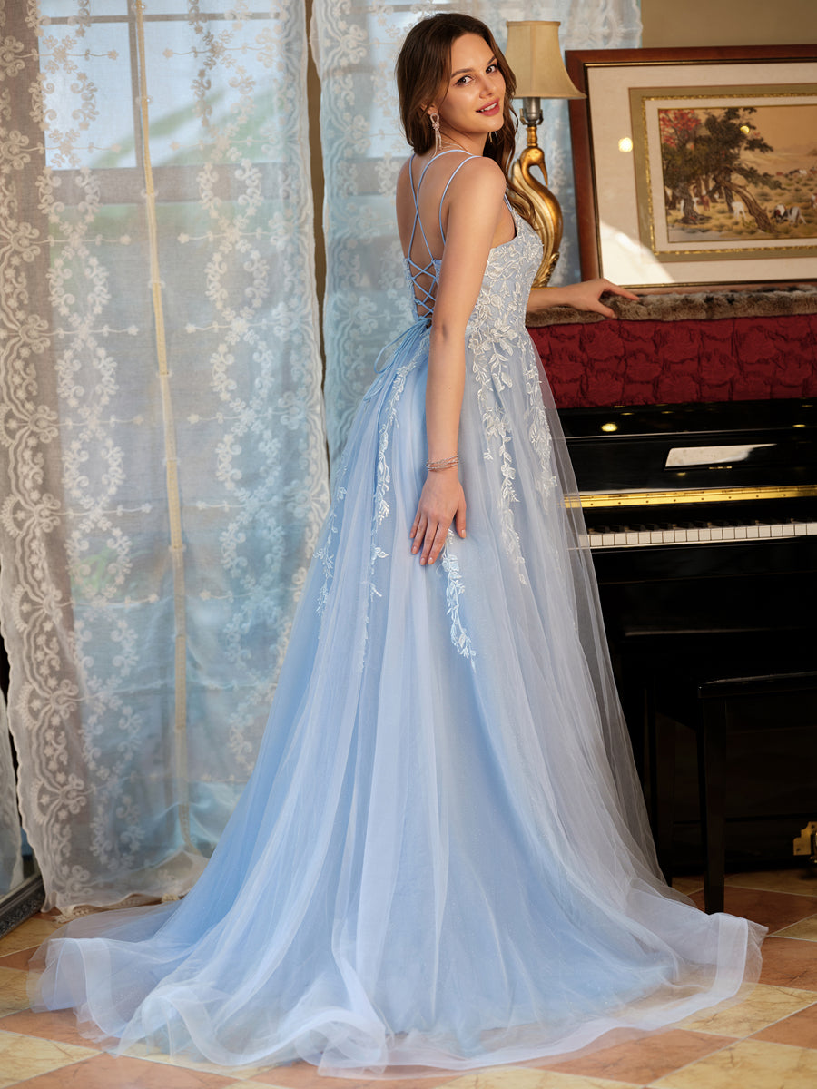 A-Line/Princess Tulle Spaghetti Straps Applique Long Prom Dresses