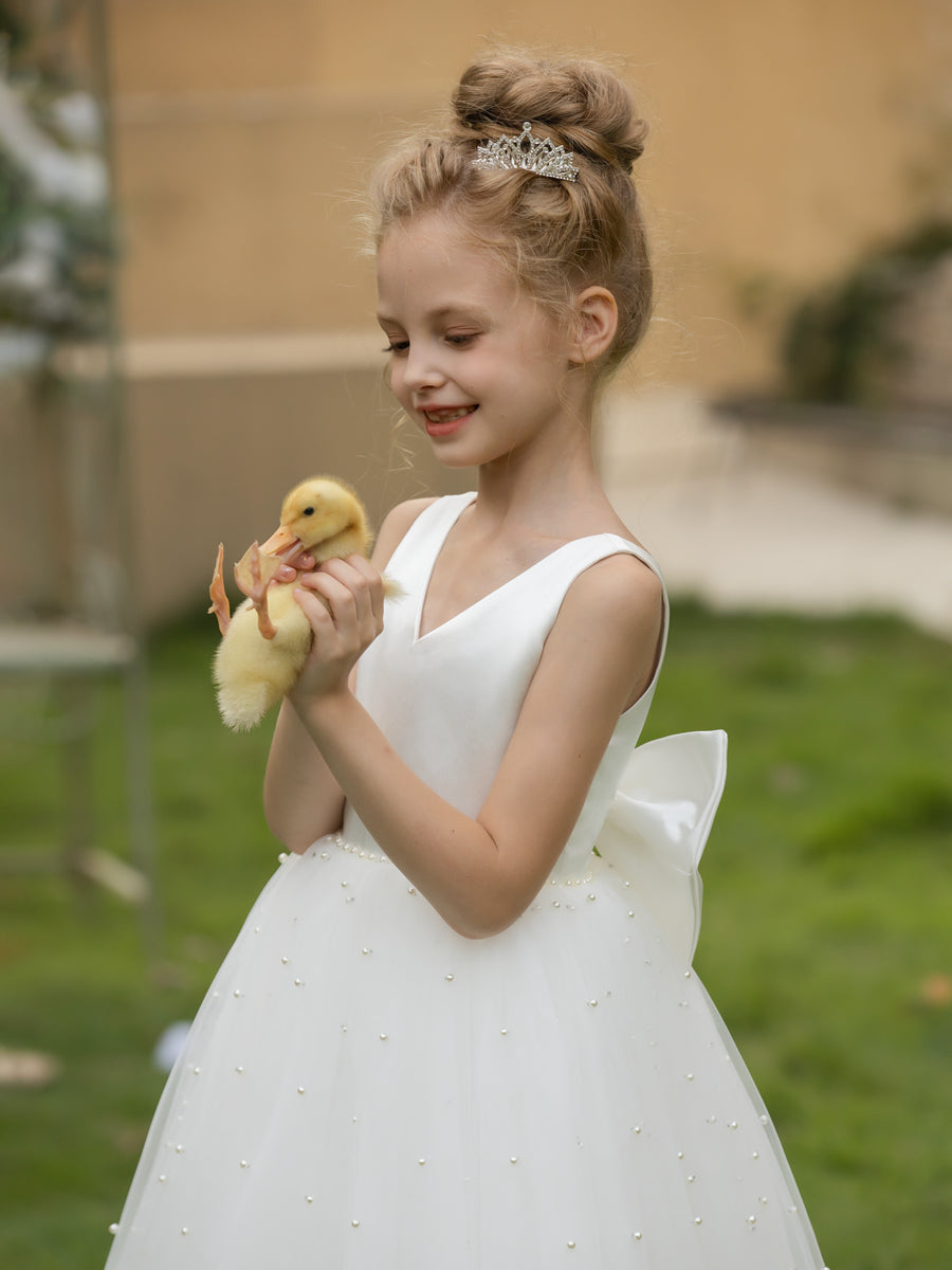 V-Neck Tulle Flower Girl Dresses with Pearls & Satin Bowknot
