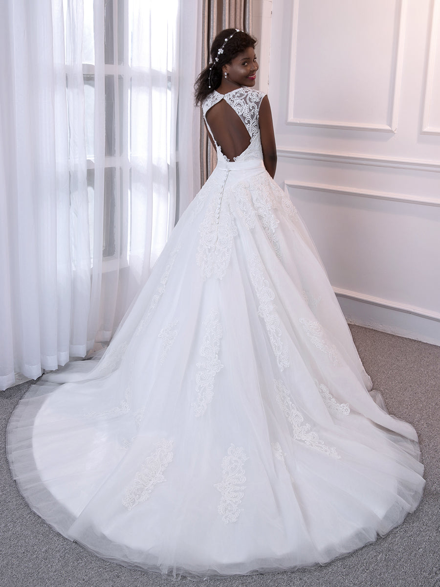 V-Neck Sleeveless Tulle Ball Gown Wedding Dresses with Belt & Appliques