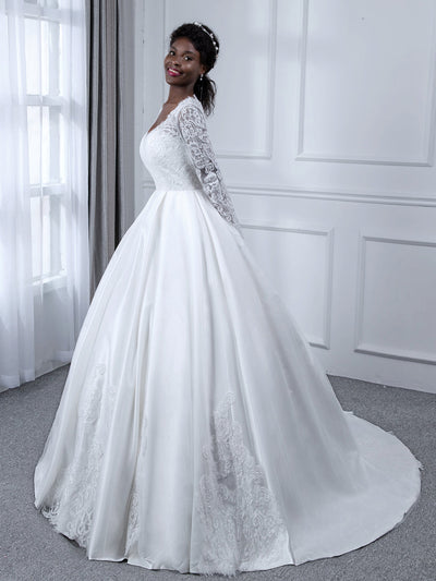 V-Neck Long Sleeves Lace Ball Gown Wedding Dresses with Appliques